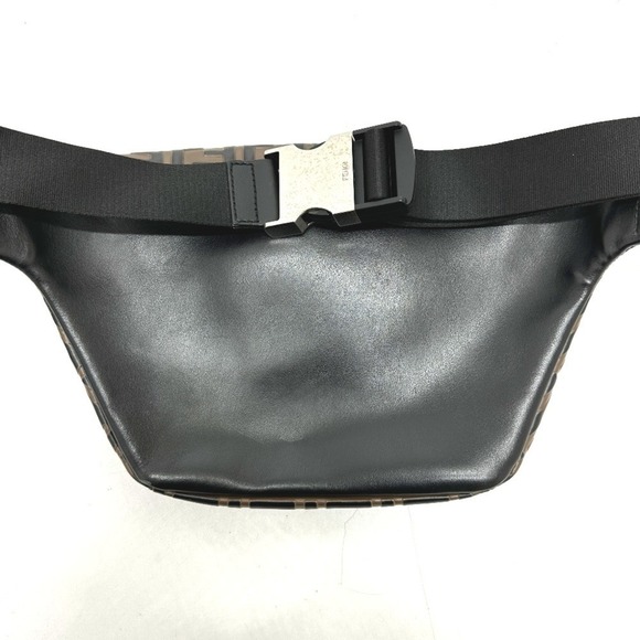 FENDI Black Leather Zucca Shoulder Bag - Picture 2 of 12